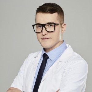 dr Konrad Lewandowski